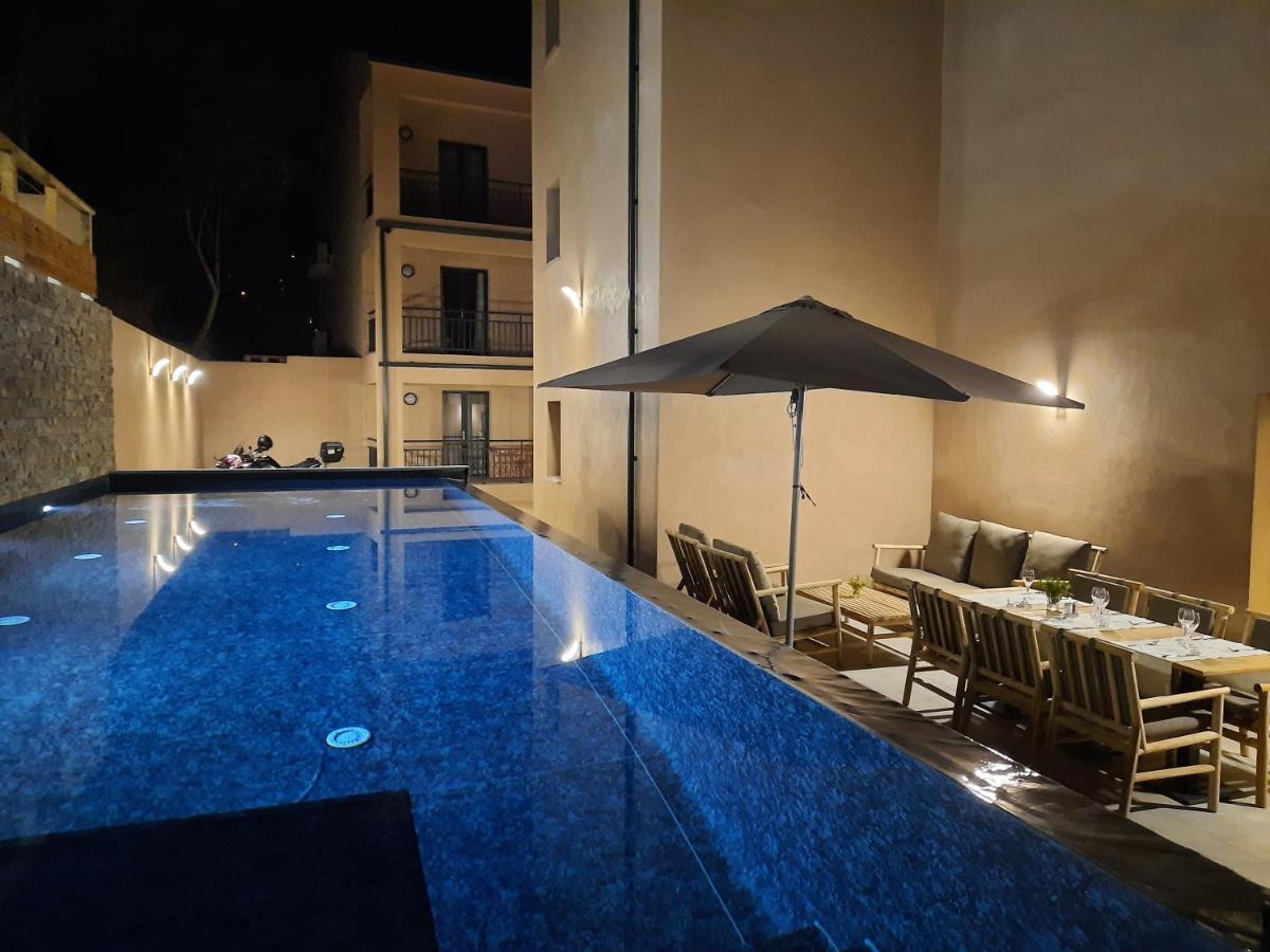 Hotel Casa Mea Santa-Maria-di-Lota Экстерьер фото