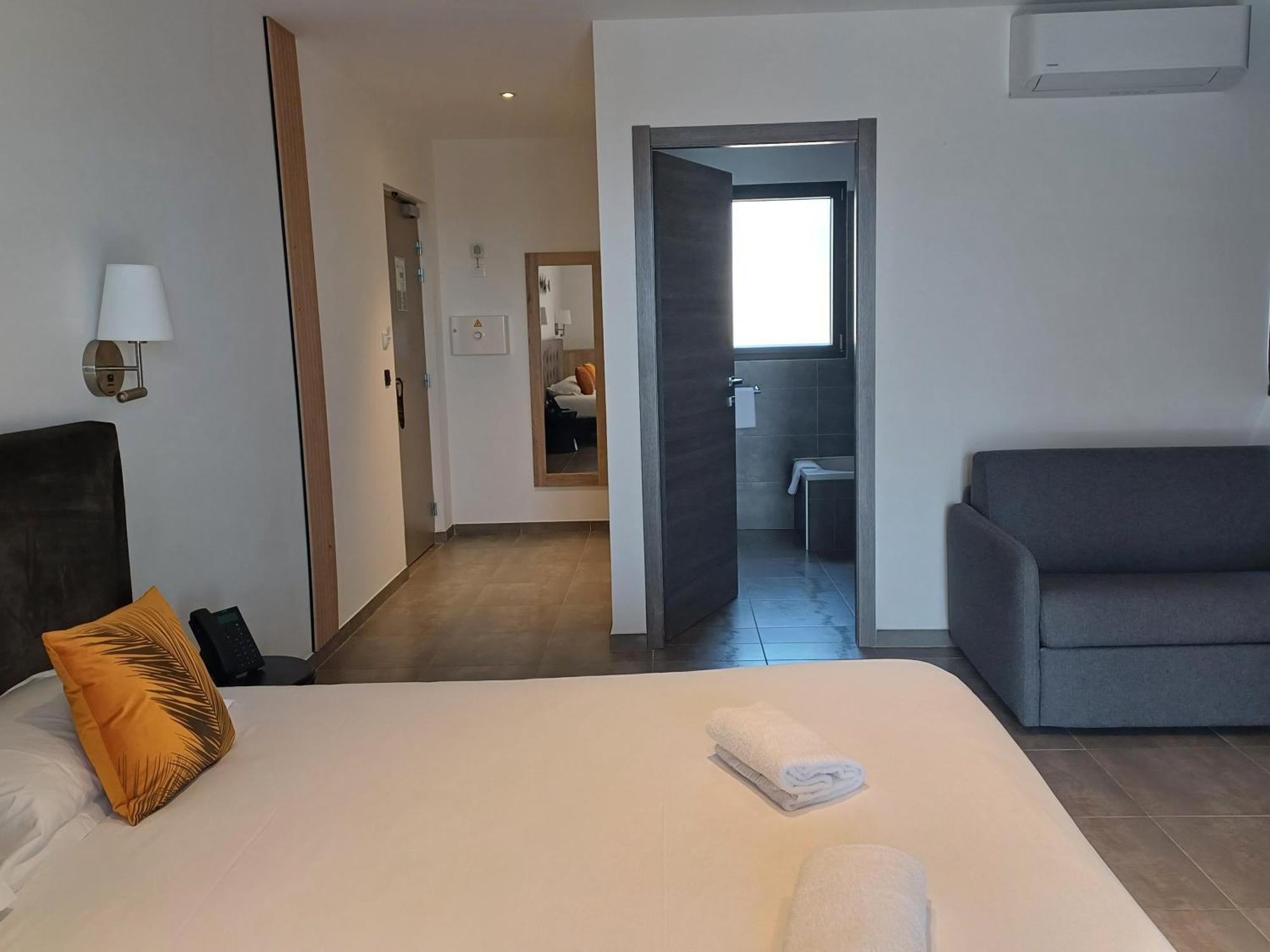 Hotel Casa Mea Santa-Maria-di-Lota Экстерьер фото
